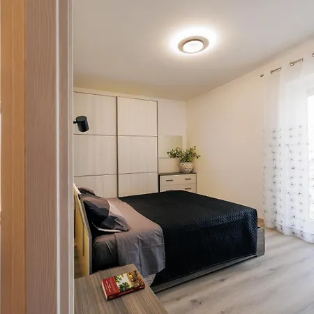 Holiday home Le Tue Vacanze A Roma-2 Bagni-ben Collegato San Pietro